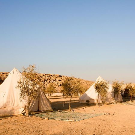 Отель Skyline Eco-Camp Мицпе-Рамон Экстерьер фото