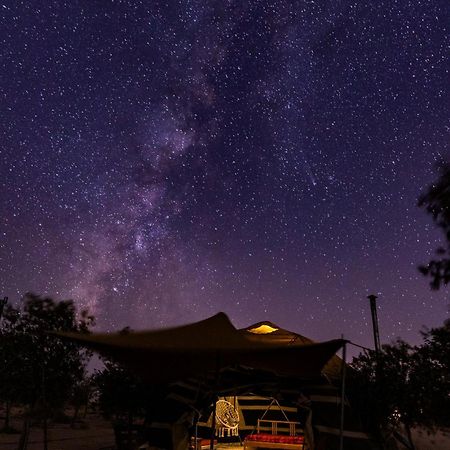 Отель Skyline Eco-Camp Мицпе-Рамон Экстерьер фото